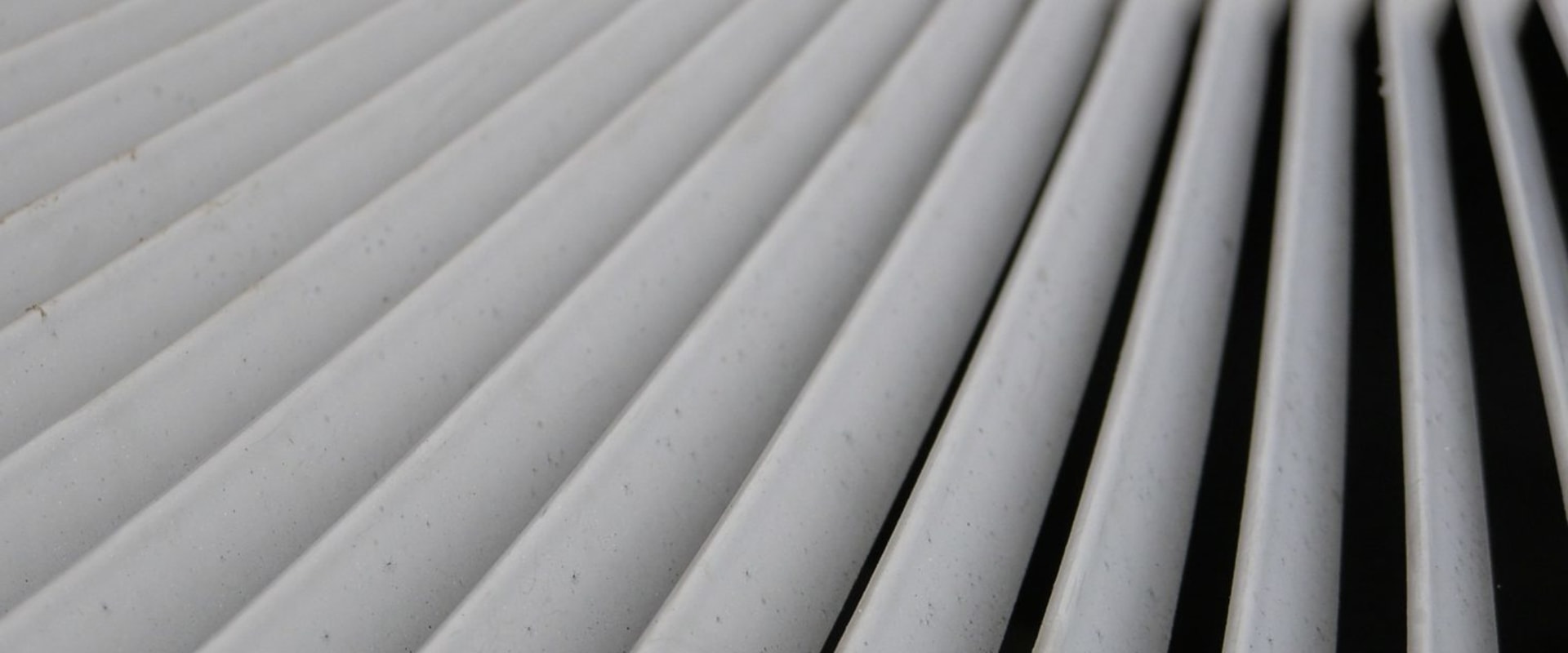 What Does a Dirty Air Filter Look Like in an Apartment?